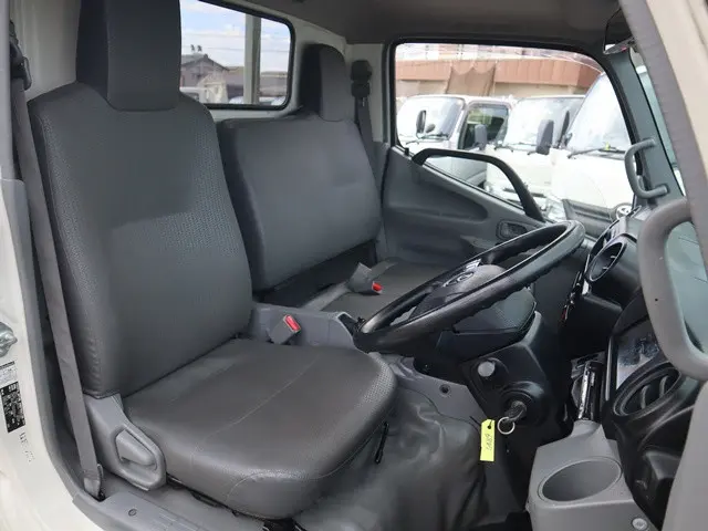 トヨタ ダイナ 2RG-XZU605(2WD)の写真33