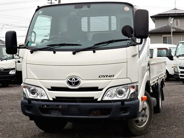 トヨタ ダイナ 2RG-XZU605(2WD)の写真1