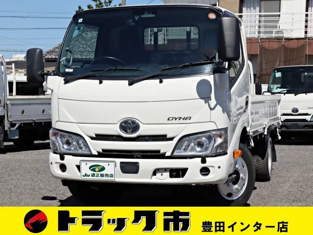 トヨタ ダイナ 2RG-XZU605(2WD)の写真1