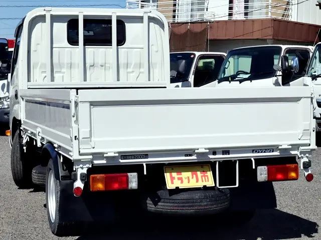 トヨタ ダイナ 2RG-XZU605(2WD)の写真7