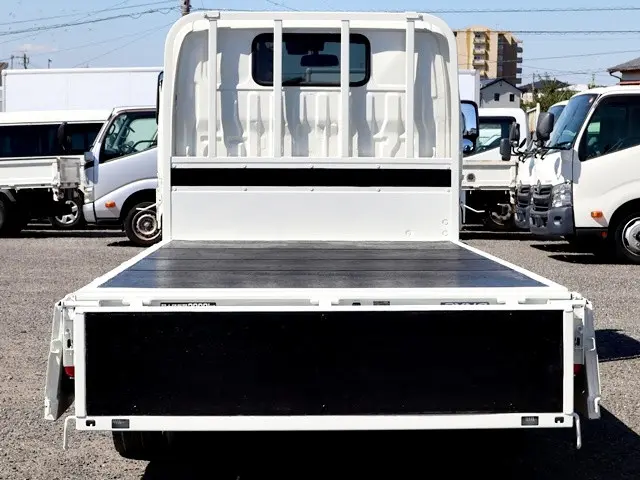 トヨタ ダイナ 2RG-XZU605(2WD)の写真11