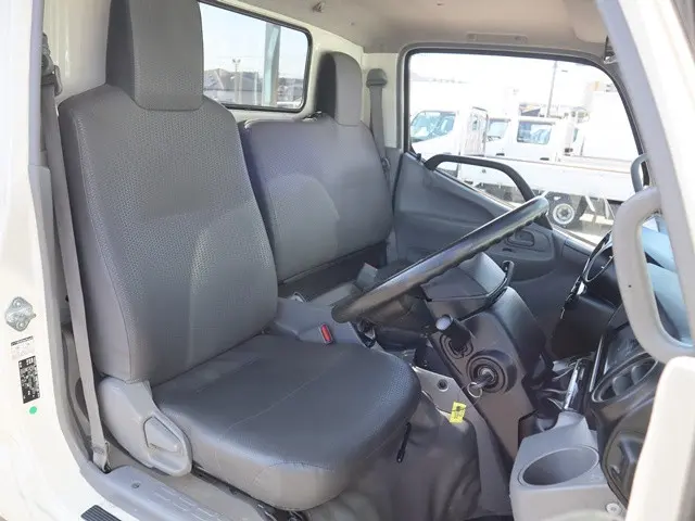 トヨタ ダイナ 2RG-XZU605(2WD)の写真33