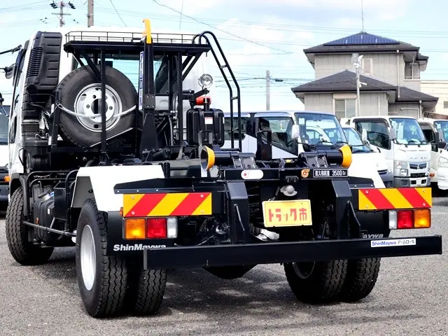 三菱 ファイター 2KG-FK72F(2WD)の写真7