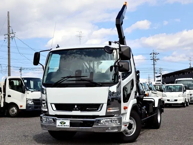 三菱 ファイター 2KG-FK72F(2WD)の写真10