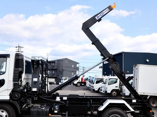 三菱 ファイター 2KG-FK72F(2WD)の写真12