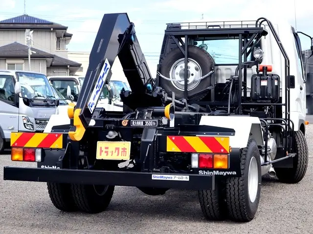 三菱 ファイター 2KG-FK72F(2WD)の写真15