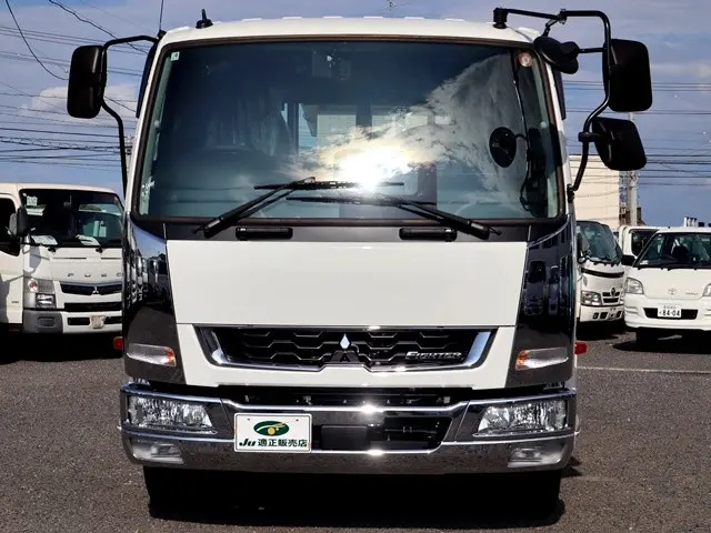 三菱 ファイター 2KG-FK72F(2WD)の写真3