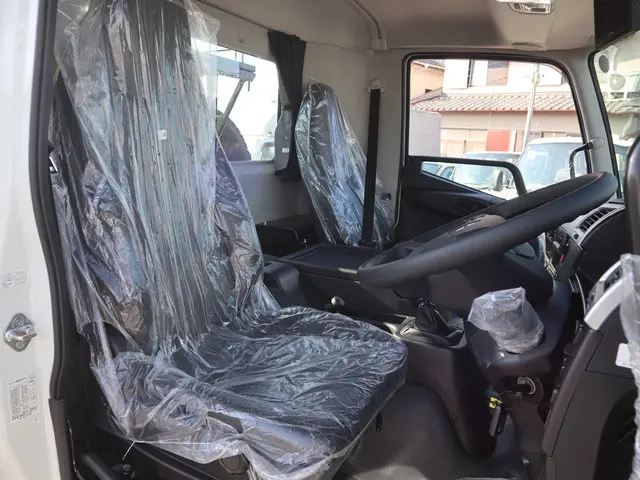 三菱 ファイター 2KG-FK72F(2WD)の写真32