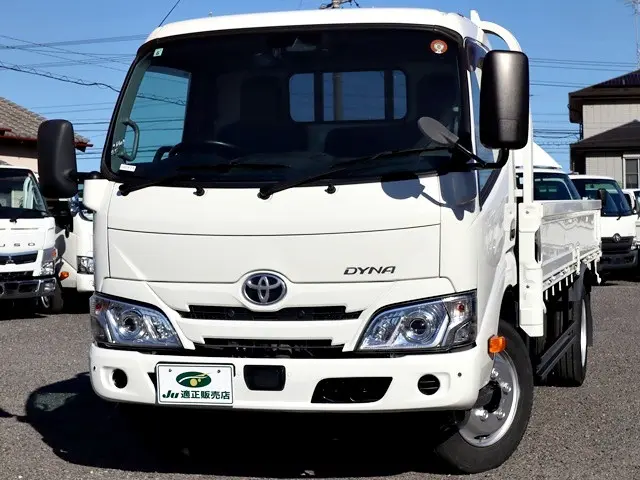 トヨタ ダイナ 2RG-XZU655(2WD)の写真2