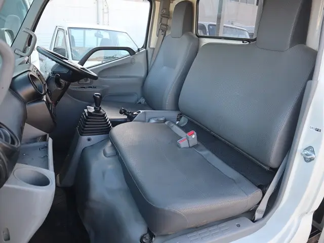 トヨタ ダイナ 2RG-XZU655(2WD)の写真34