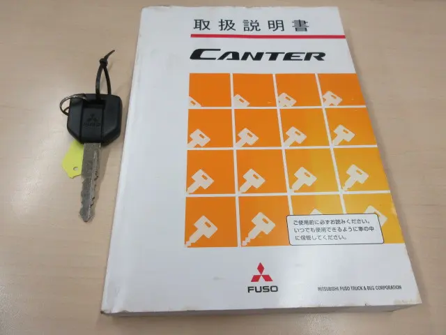 三菱 キャンター 2RG-FBA20(2WD)の写真5