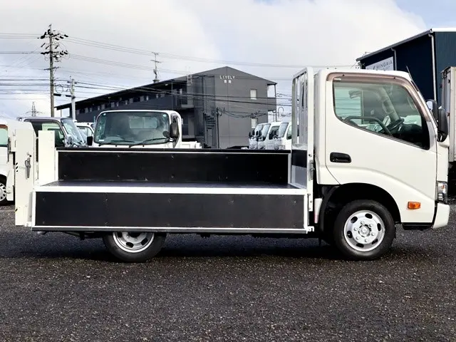 トヨタ ダイナ QDF-KDY221(2WD)の写真10