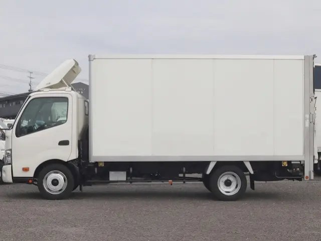 トヨタ トヨエース TKG-XZU710(2WD)の写真9