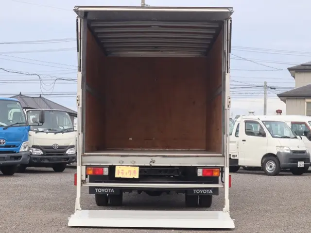 トヨタ トヨエース TKG-XZU710(2WD)の写真10