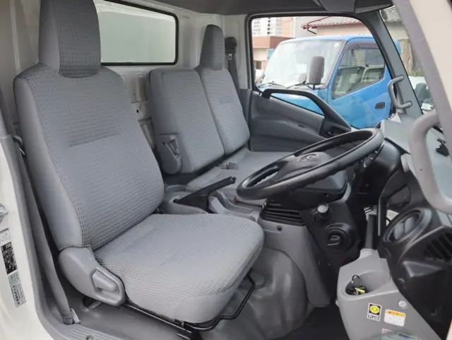トヨタ トヨエース TKG-XZU710(2WD)の写真31