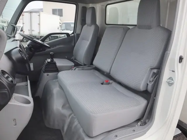 トヨタ トヨエース TKG-XZU710(2WD)の写真33
