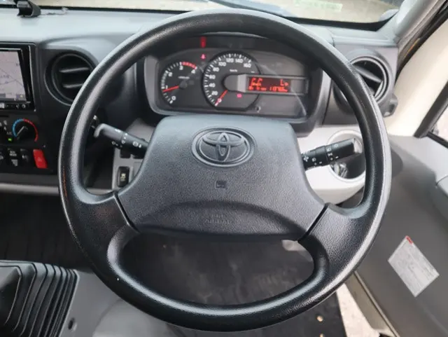 トヨタ トヨエース TKG-XZU710(2WD)の写真34
