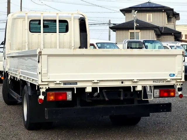 トヨタ ダイナ 2RG-XZC710(2WD)の写真2