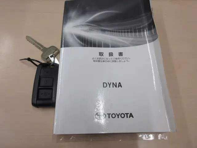 トヨタ ダイナ 2RG-XZC710(2WD)の写真5