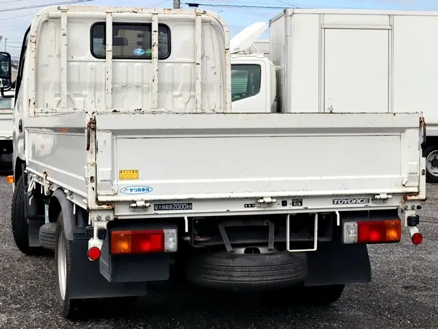 トヨタ トヨエース 2RG-XZC605(2WD)の写真2