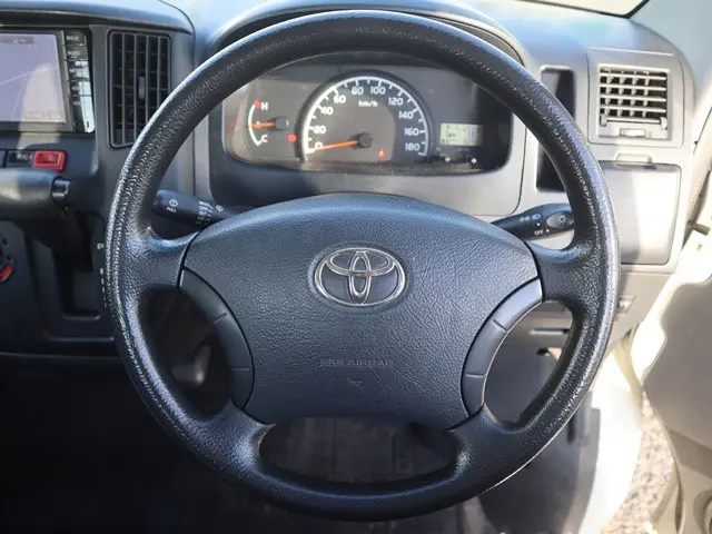 トヨタ タウンエーストラック DBF-S402U(2WD)の写真4