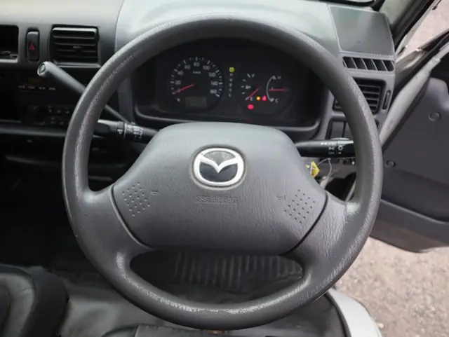 マツダ ボンゴトラック DBF-SLP2T(2WD)の写真4