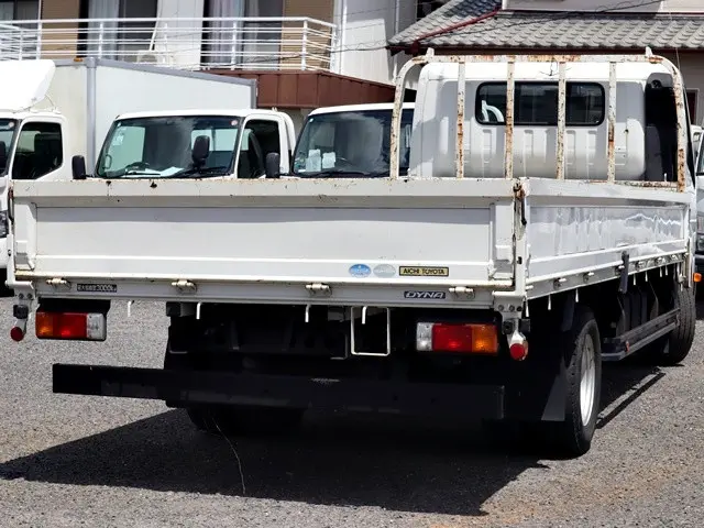 トヨタ ダイナ TPG-XZU722(2WD)の写真3