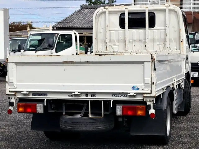 トヨタ ダイナ 2RG-XZU605(2WD)の写真3
