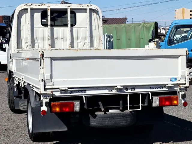 トヨタ ダイナ 2RG-XZU605(2WD)の写真2