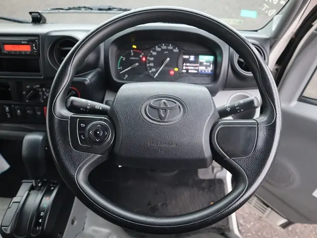 トヨタ ダイナ 2RG-XZU605(2WD)の写真4