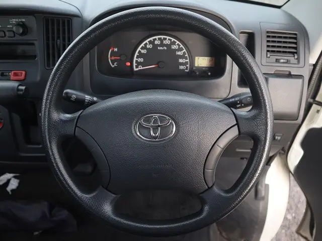 トヨタ タウンエーストラック ABF-S402U(2WD)の写真4