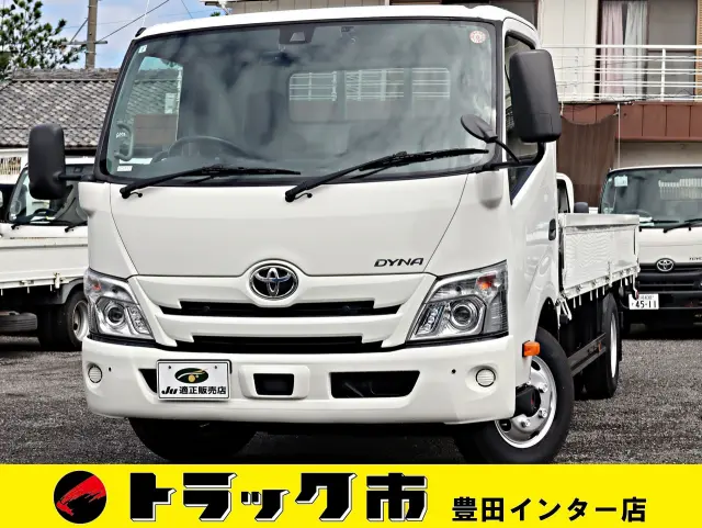 トヨタ ダイナ 2RG-XZC710(2WD)の写真1