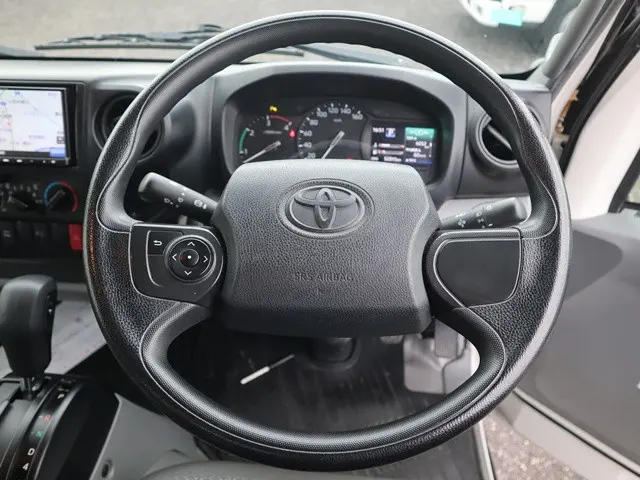 トヨタ ダイナ 2RG-XZC710(2WD)の写真4