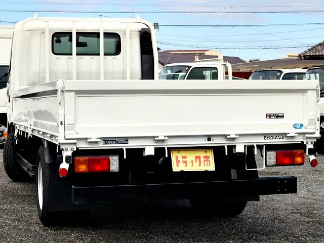 トヨタ ダイナ 2RG-XZC710(2WD)の写真7