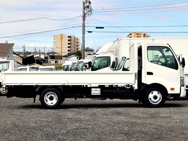 トヨタ ダイナ 2RG-XZC710(2WD)の写真8