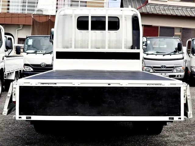トヨタ ダイナ 2RG-XZC710(2WD)の写真12