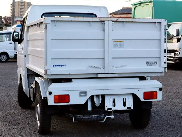 スズキ キャリイ EBD-DA16T(4WD)の写真2