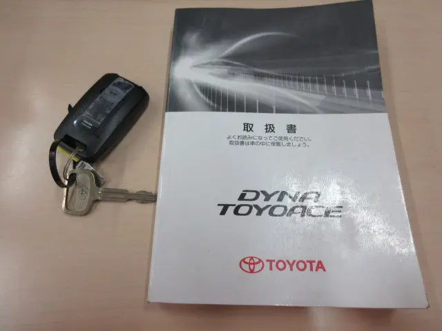 トヨタ ダイナ TKG-XZU645(2WD)の写真5