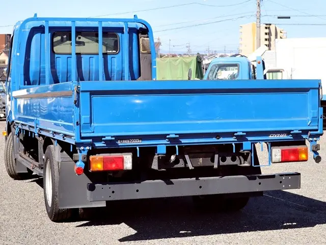 トヨタ ダイナ 2RG-XZC710(2WD)の写真2