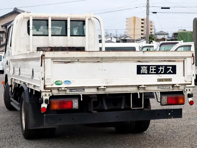 トヨタ ダイナ TKG-XZU655(2WD)の写真2