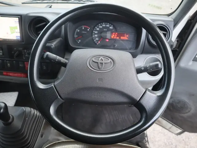 トヨタ ダイナ TKG-XZU655(2WD)の写真4