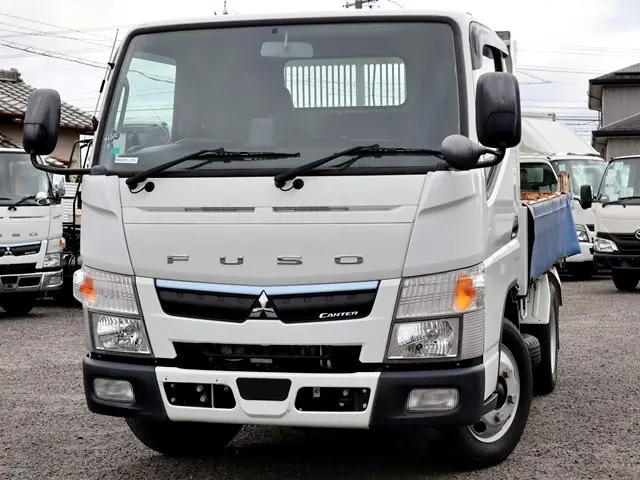 三菱 キャンター 2PG-FBA60(2WD)の写真1