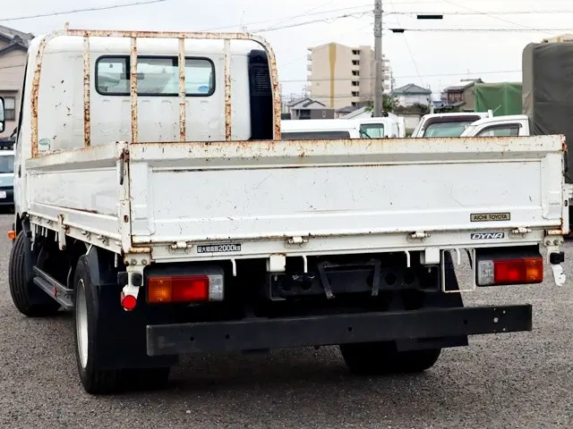 トヨタ ダイナ TPG-XZU710(2WD)の写真2