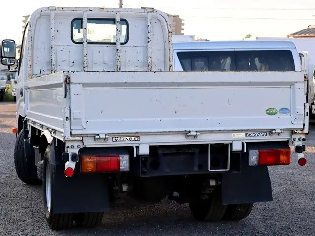 トヨタ ダイナ TKG-XZC605(2WD)の写真2