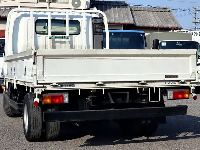 トヨタ ダイナ TKG-XZU700(2WD)の写真2