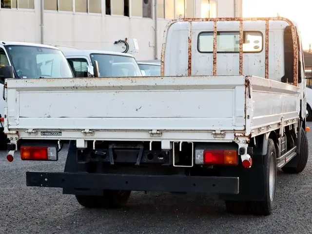 トヨタ ダイナ TPG-XZU710(2WD)の写真3