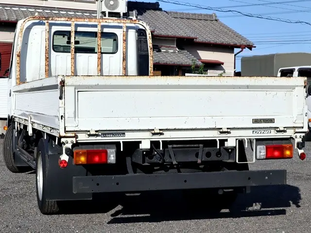 トヨタ ダイナ TPG-XZU710(2WD)の写真2