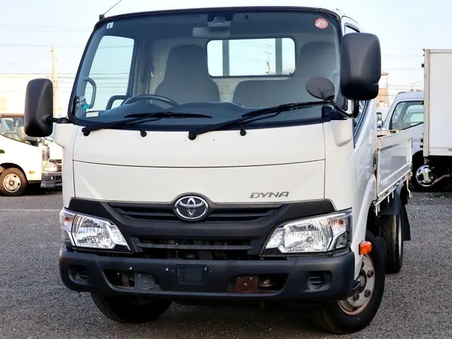トヨタ ダイナ TPG-XZC605(2WD)の写真1