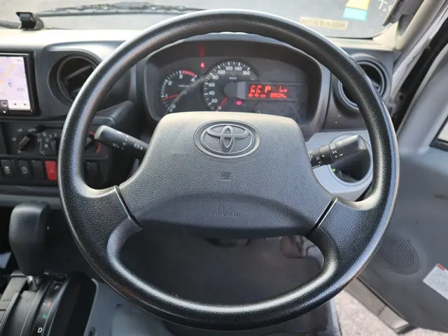 トヨタ トヨエース TPG-XZU655(2WD)の写真4