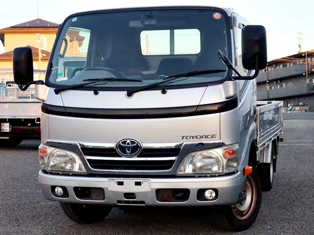 トヨタ トヨエース QDF-KDY231(2WD)の写真1